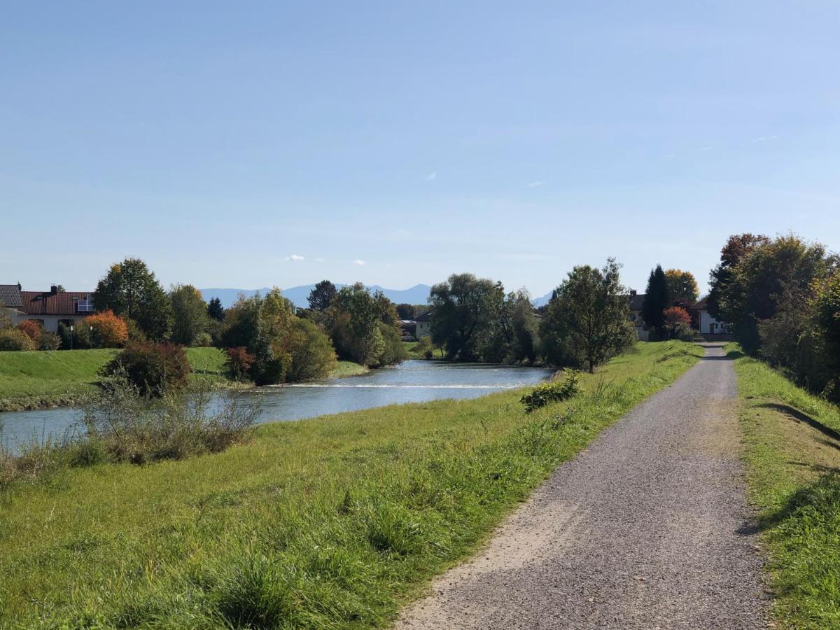 Lejlighed Terralpin - Wohnen Auf Zeit - Dg Mit Bergblick Bruckmühl